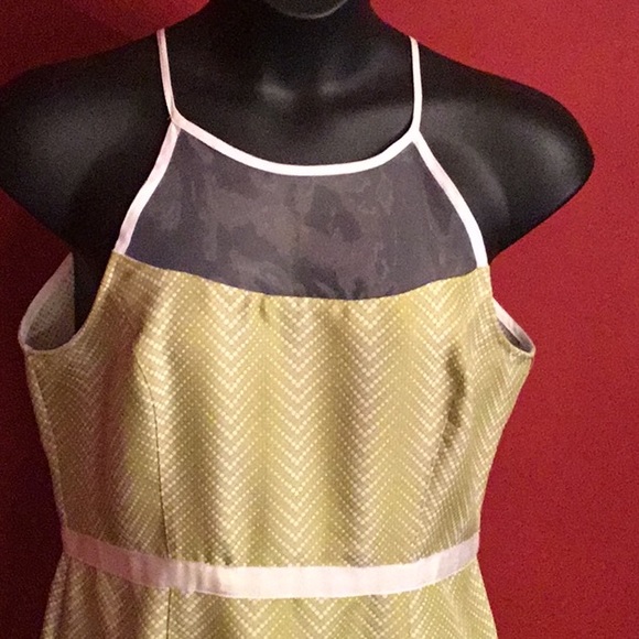 NWT. J Taylor Dress - Picture 5 of 8